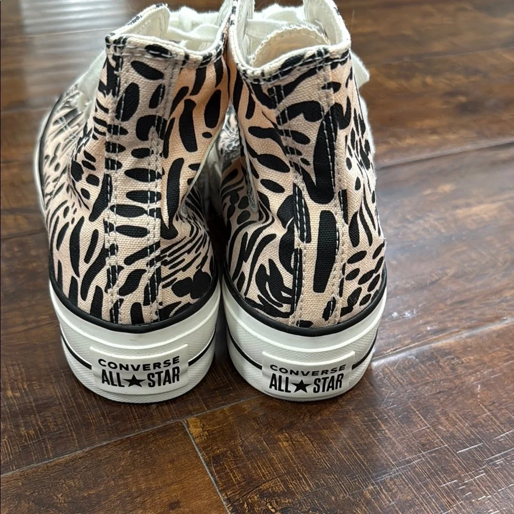 Converse -CT Platform Hi Jungle Art -Sneakers - Black and Cream 571084C - Picture 5 of 10